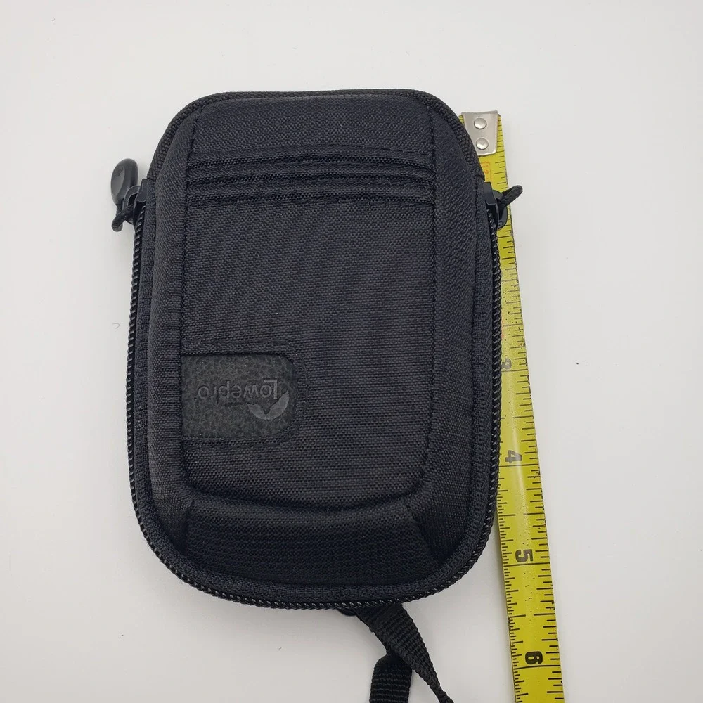 Lowepro camera pouch